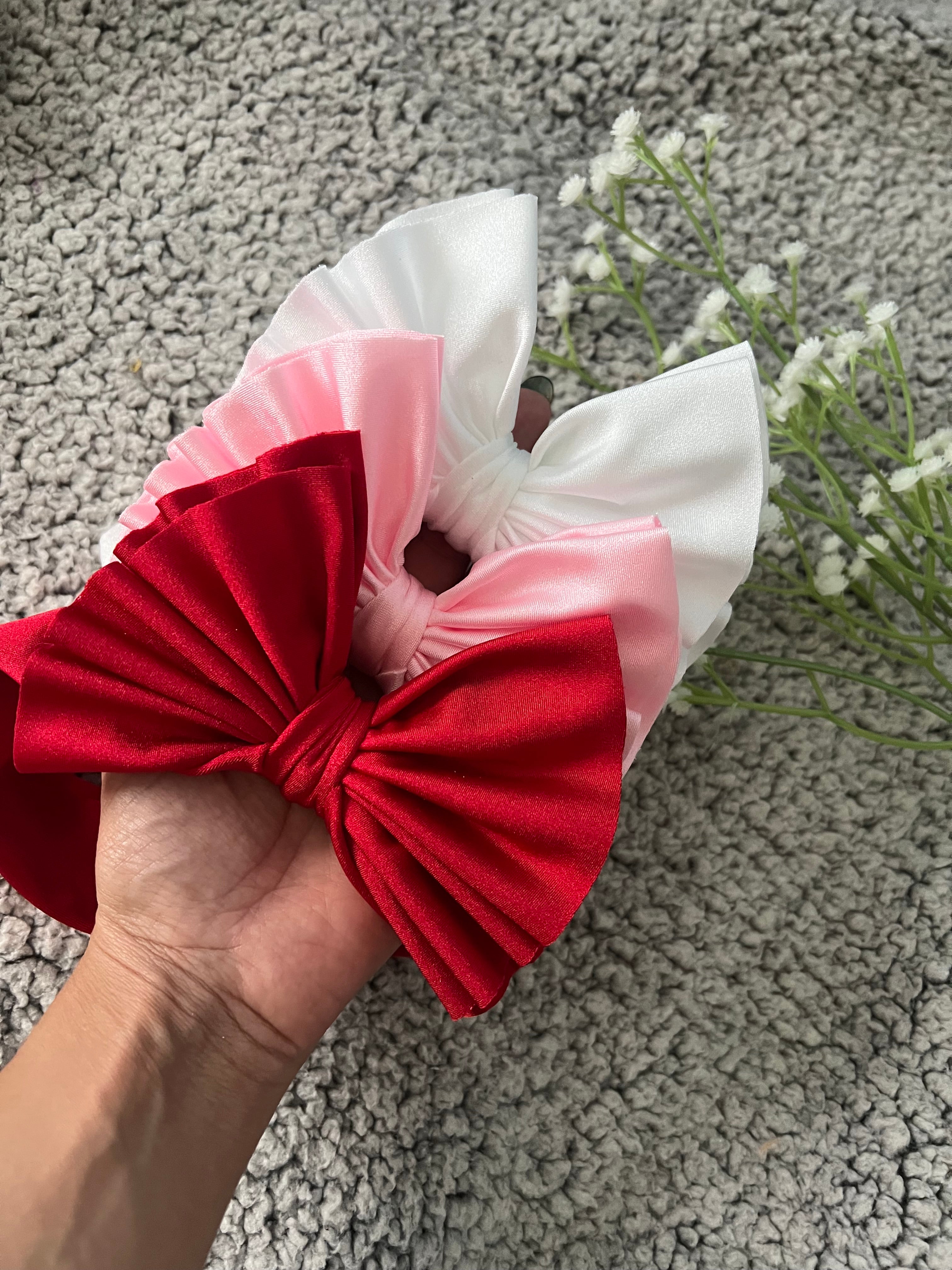 Paquete de 3 pomposos 💝🎀✨